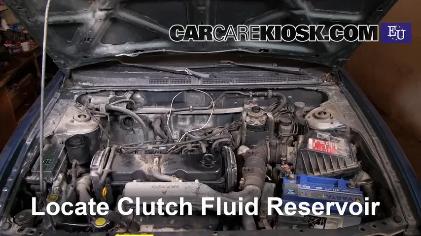 1999 Nissan Almera GX 2.0L 4 Cyl. Diesel Transmission Fluid Check Fluid Level